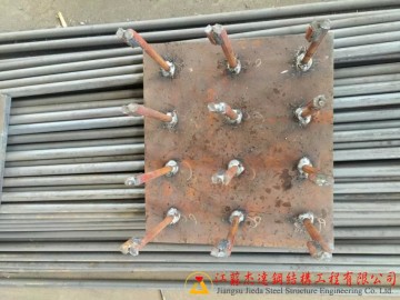 施工電梯預(yù)埋件設(shè)置與高層建筑預(yù)埋方案
