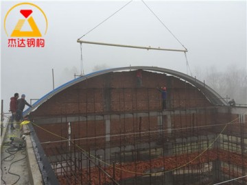 拱形屋頂磚混結(jié)構(gòu)山墻施工與配合方案