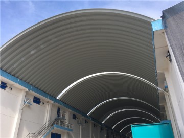 拱形屋頂采光帶的兩種結(jié)構(gòu)與施工工藝